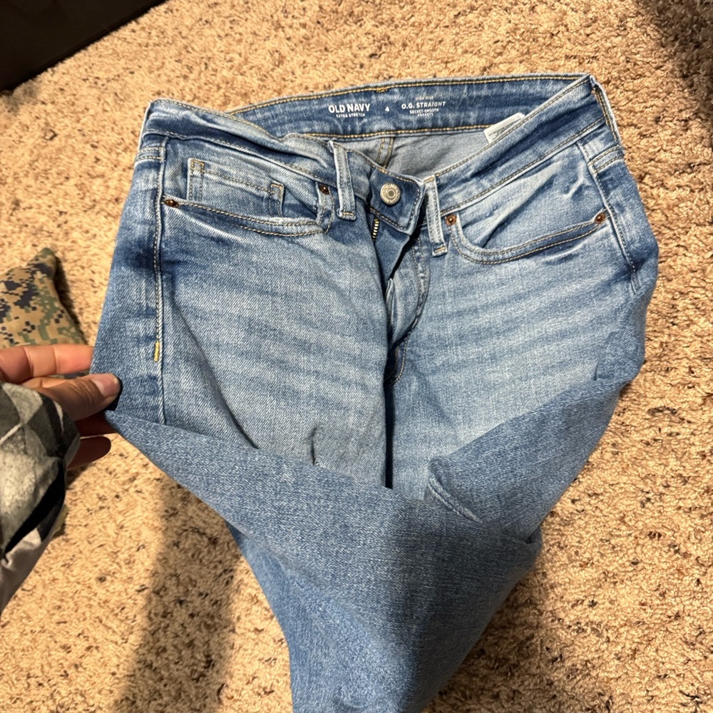 Old navy - Picture 2 of 5